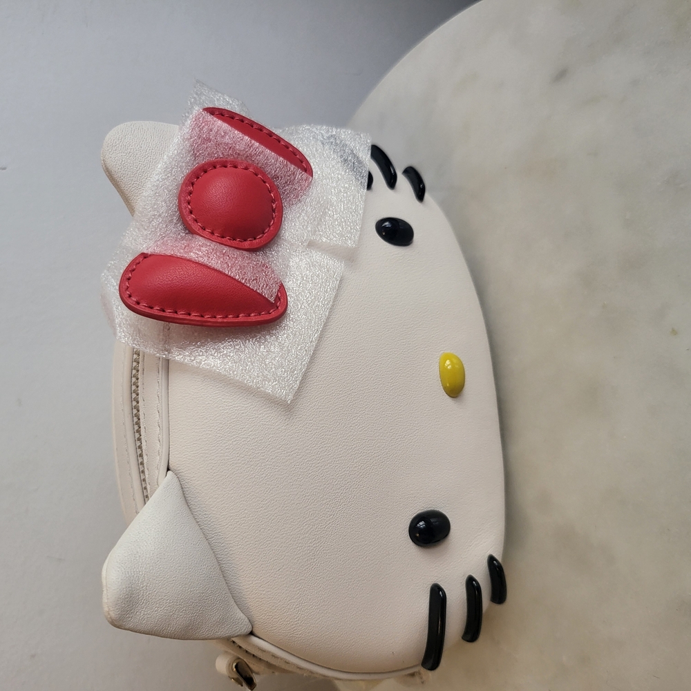 Hello Kitty Kate Spade Crossbody Bag